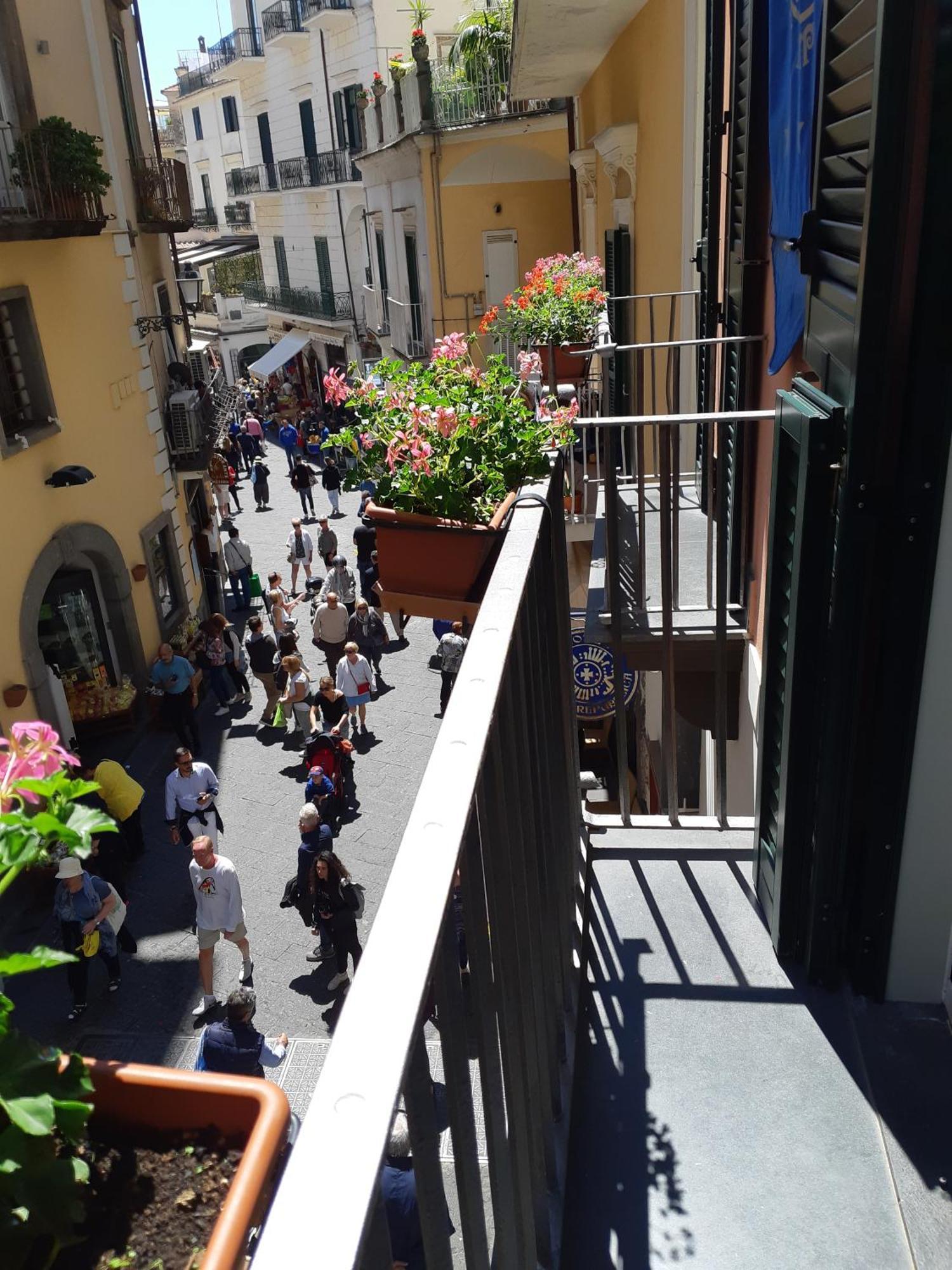 Aparthotel Antica Repubblica In Amalfi Center At 100Mt From The Sea Bagian luar foto