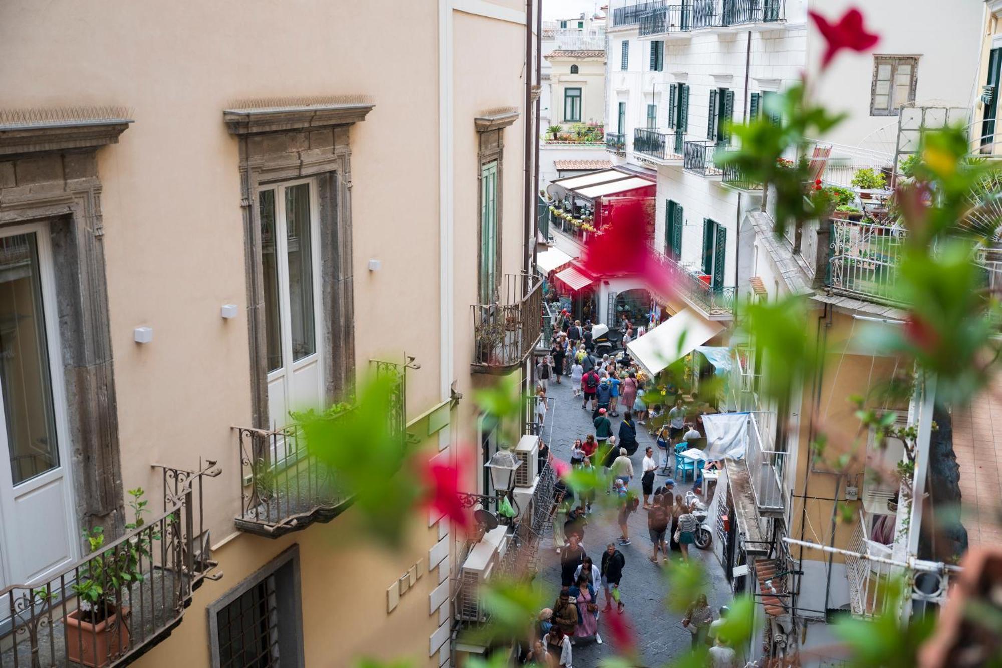 Aparthotel Antica Repubblica In Amalfi Center At 100Mt From The Sea Bagian luar foto